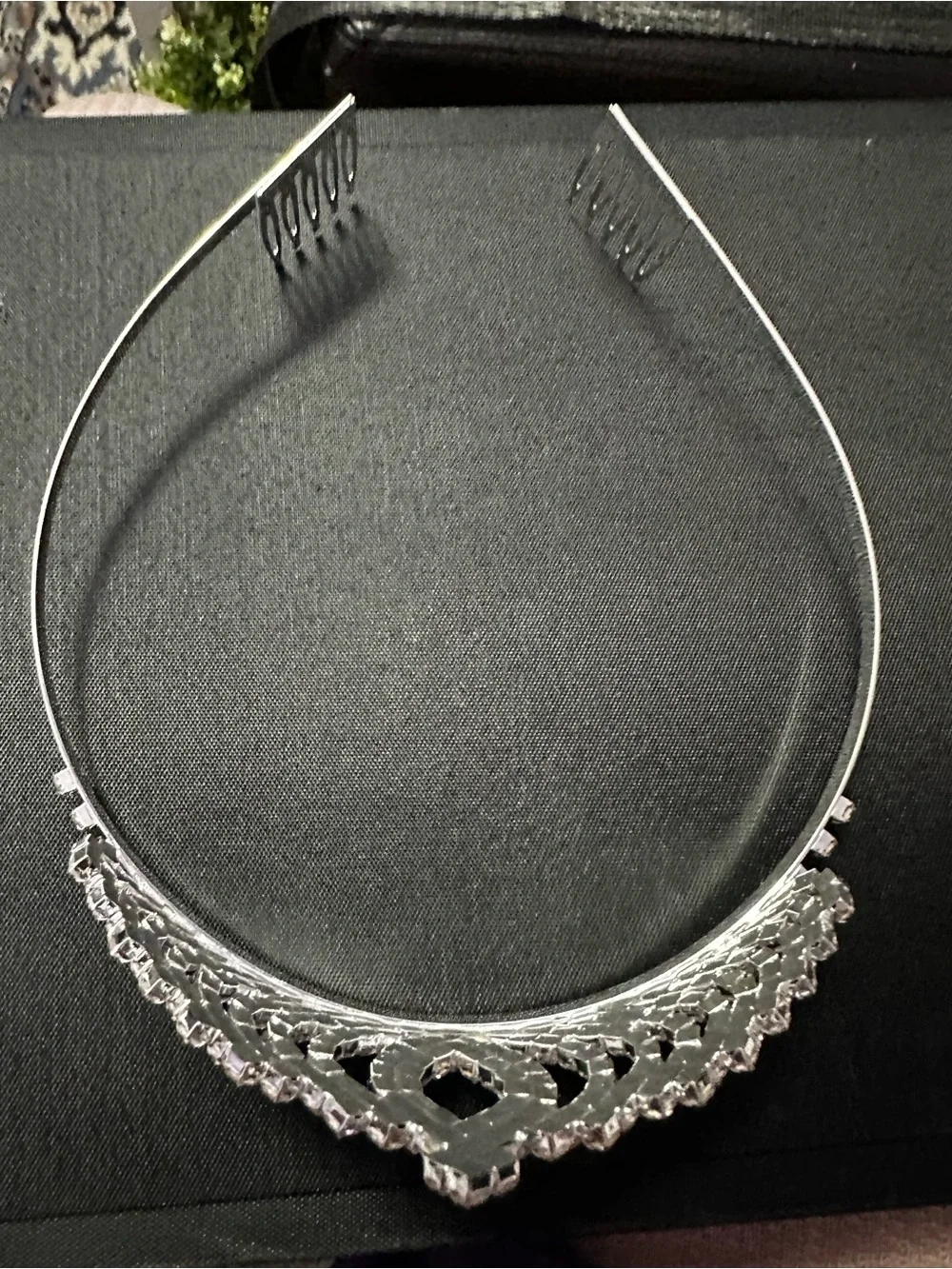 N/A sparkling crystal